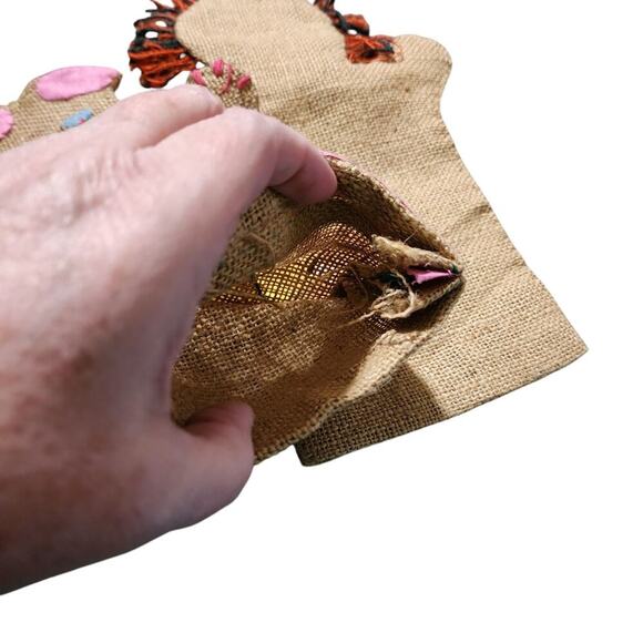 Vtg Handmade Burlap Lion Pig Hand Puppets Patchwork Embroidered Primitive - Picture 5 of 5